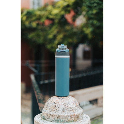 Butelka sportowa 700 ml Omni Czarny P437.0801 (16)