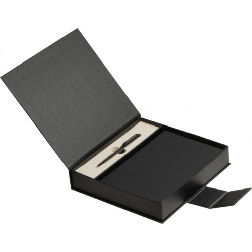 Notatnik A5 z długopisem metalowym CrisMa VALENTINO Czarny 2438603 