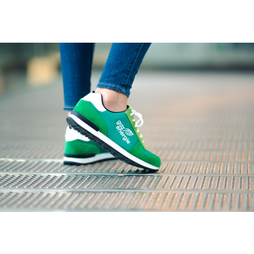 Sneakersy New Flash logo z boku Wielokolorowy OGKN2308.NFI (1)