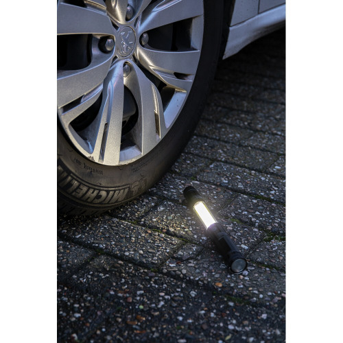 Teleskopowa latarka COB Czarny P513.891 (8)