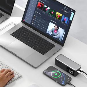 Power bank 27600 mAh, 140 W, Aukey