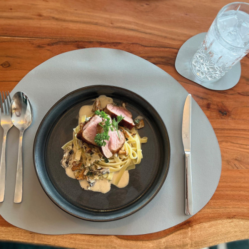 Zestaw podkładek na stół MAXIMO Czarny 8317703 (8)