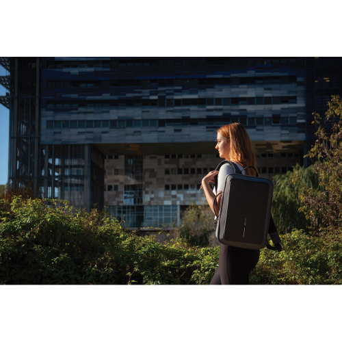 Bobby Bizz 2.0 plecak chroniący przed kieszonkowcami Czarny P705.921 (16)