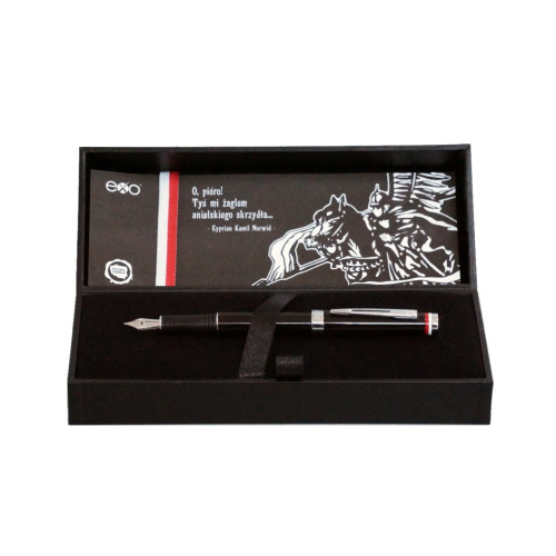 Pióro wieczne EXO Husaria Polska, czarny korpus, motyw flagi, wykończenia chromowane, etui Husaria Czarny EXP1020.HPCTFP-CZ (1)