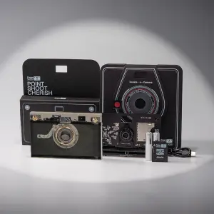 Kartonowy aparat fotograficzny PaperShoot