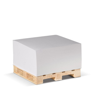 Blok kostka 10x10x5cm na drewnianej palecie