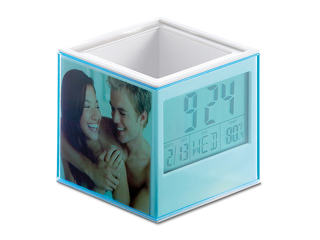 Etykieta cyfrowa na zegarku