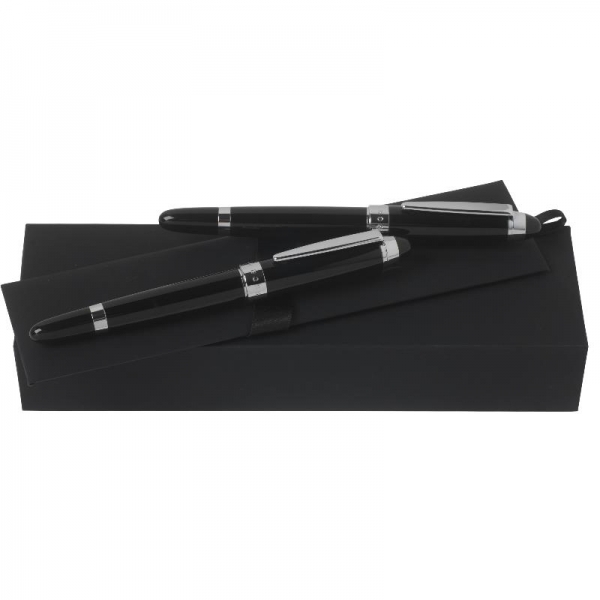 Gadżet reklamowy - Zestaw upominkowy HUGO BOSS pióro kulkowe i pióro wieczne - HSN5012 + HSN5015