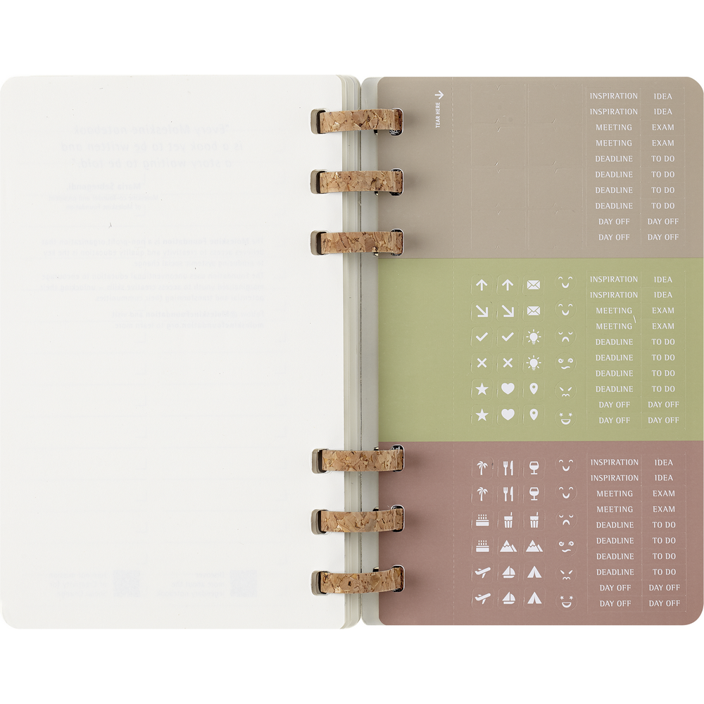 Spiralny kalendarz MOLESKINE Czarny VM790-03/2026 (17)