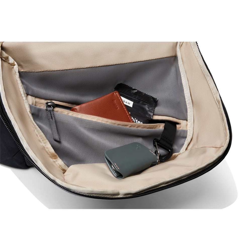 Plecak na laptopa 16" Bellroy Via Czarny P763.3501 (1)
