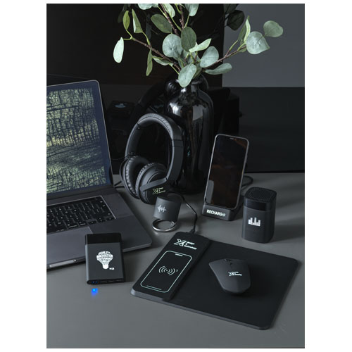 Powerbank Clever z podświetlanym logo  - SCX.design P20 Czarny-Biały 1PX01900 (6)