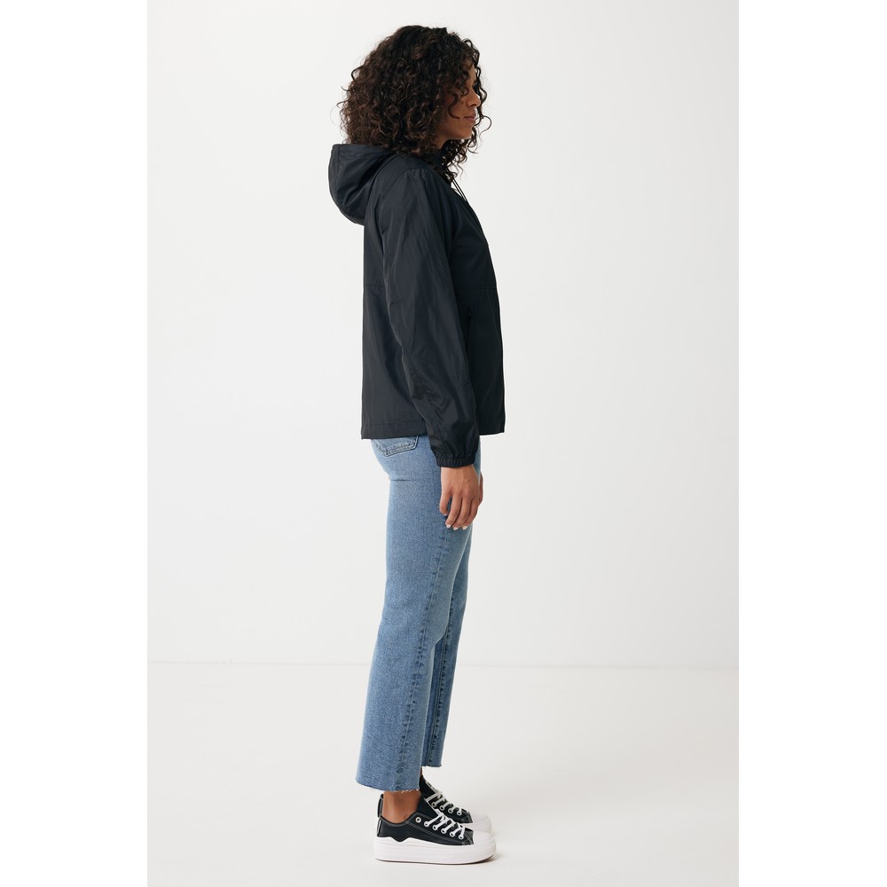 Lekka kurtka Iqoniq Logan, poliester z recyklingu Czarny T9701.001.4XL (15)