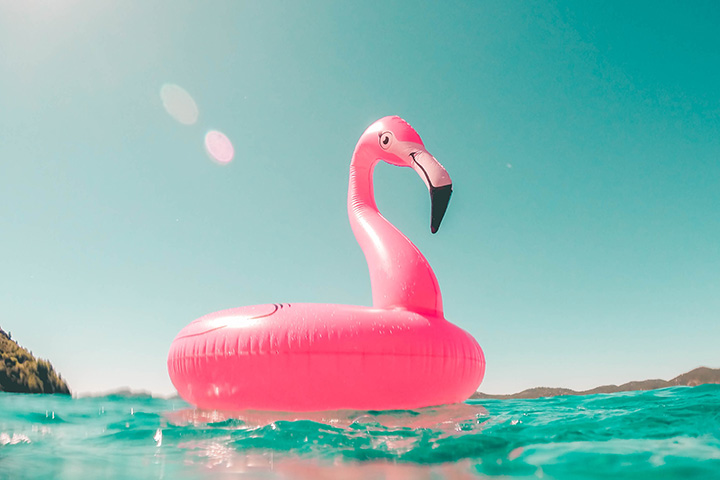 Totalny hit! Gadżet reklamowy tego lata - dmuchany flaming.