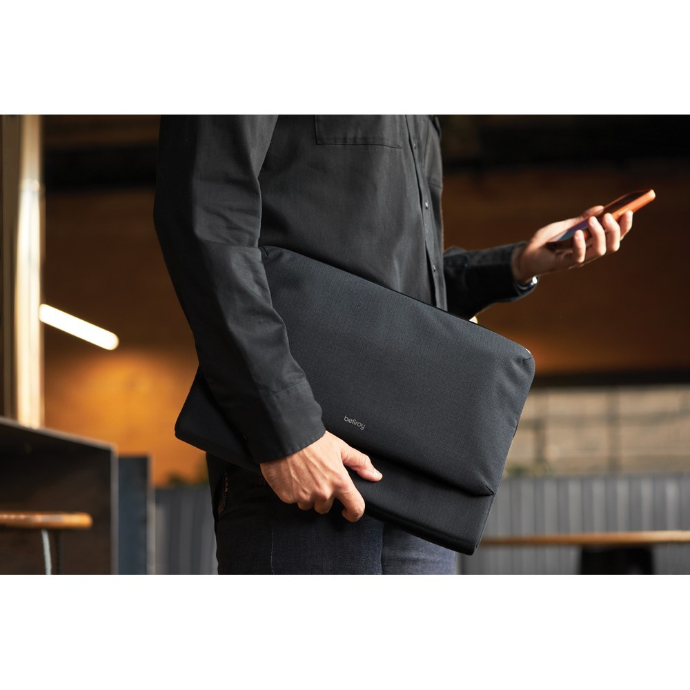Pokrowiec na laptopa 16" Bellroy Czarny P763.4001 (9)