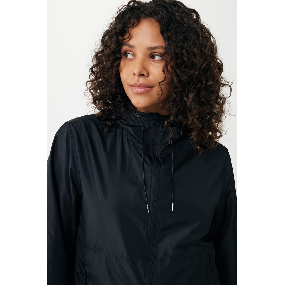 Lekka kurtka Iqoniq Logan, poliester z recyklingu Czarny T9701.001.4XL (5)