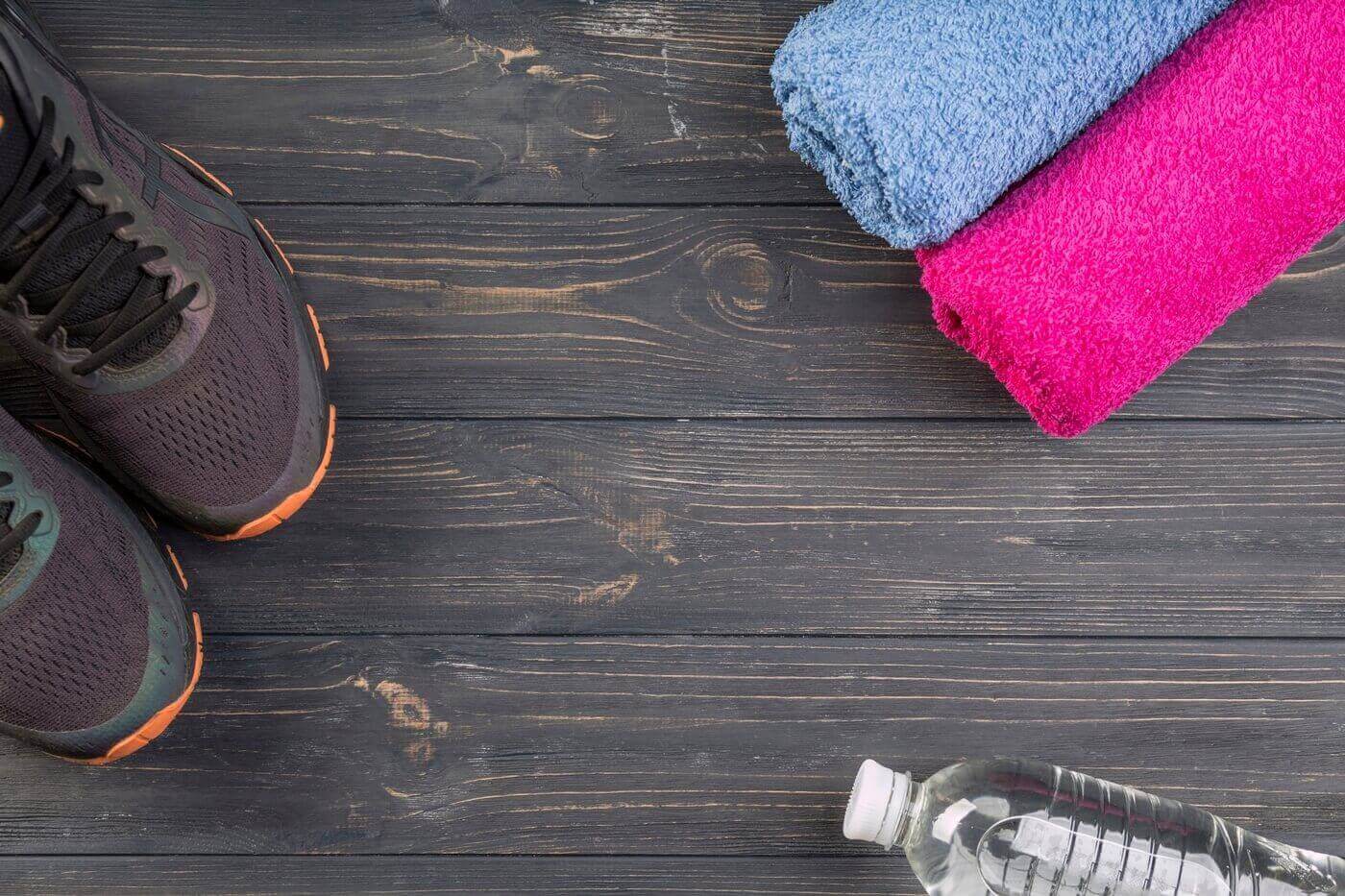 Jaki ręcznik szybkoschnący wybrać na gadżet sportowy? Przegląd produktów