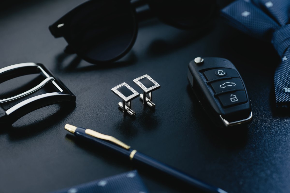 Jakie gadżety do auta idealnie nadają się na prezent dla miłośnika motoryzacji?