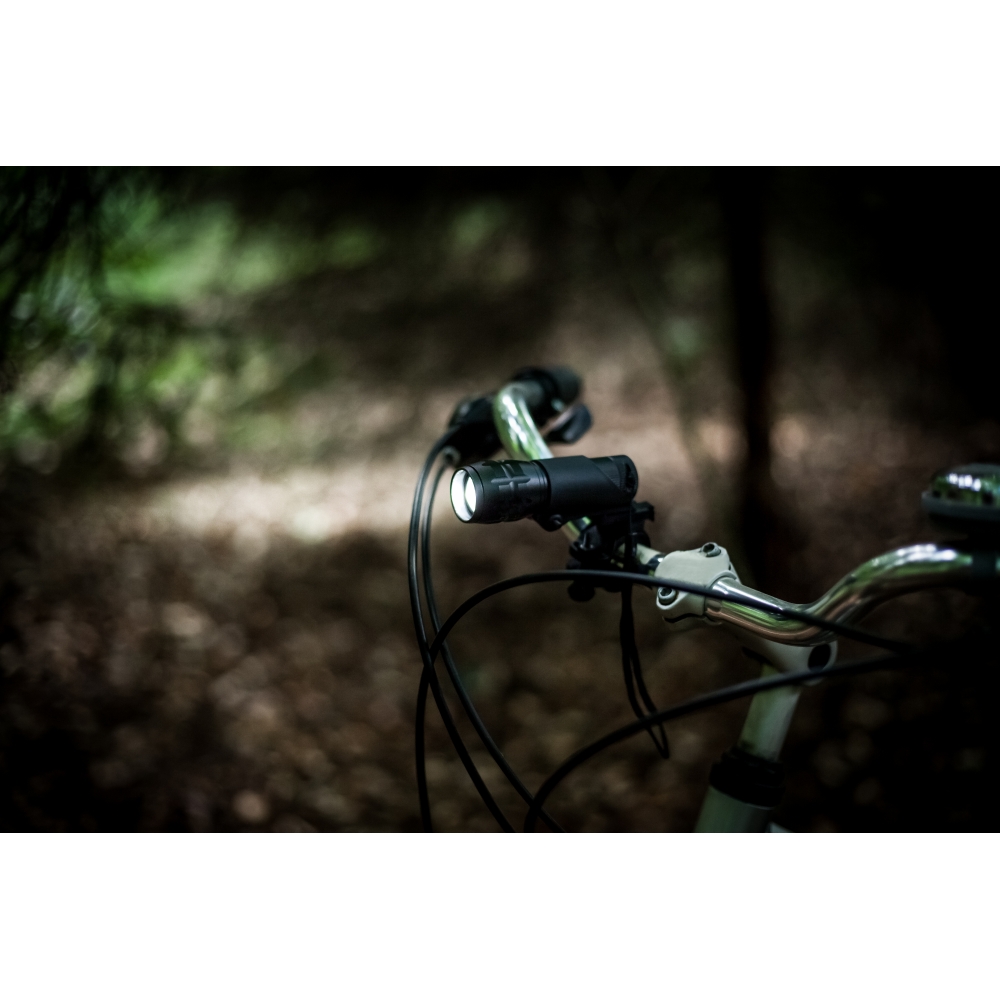 Latarka 1 CREE LED Air Gifts, lampka rowerowa | Cynthia Czarny V8747-03 (2)