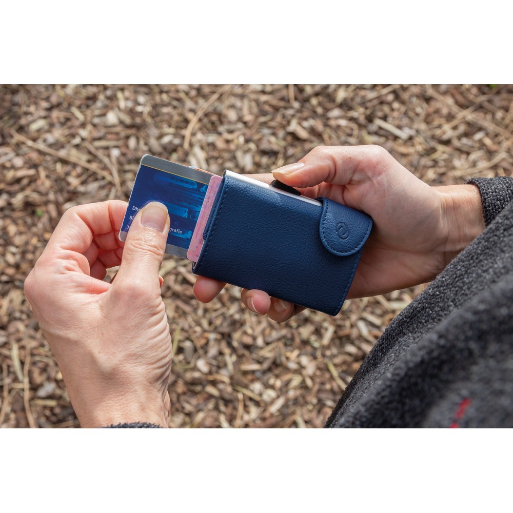 Etui na karty kredytowe i portfel C-Secure, ochrona RFID Niebieski P850.515 (12)