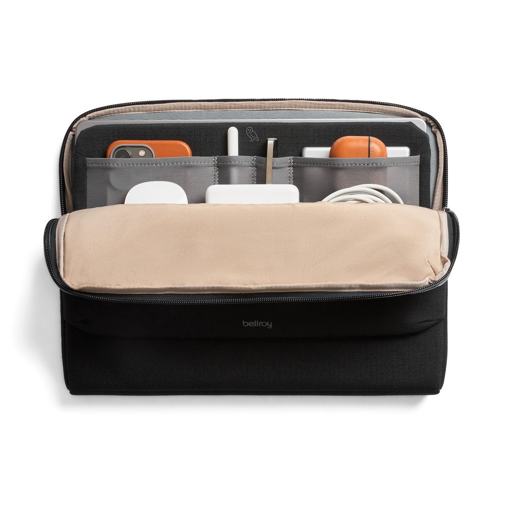 Pokrowiec na laptopa 16" Bellroy Czarny P763.4001 (2)