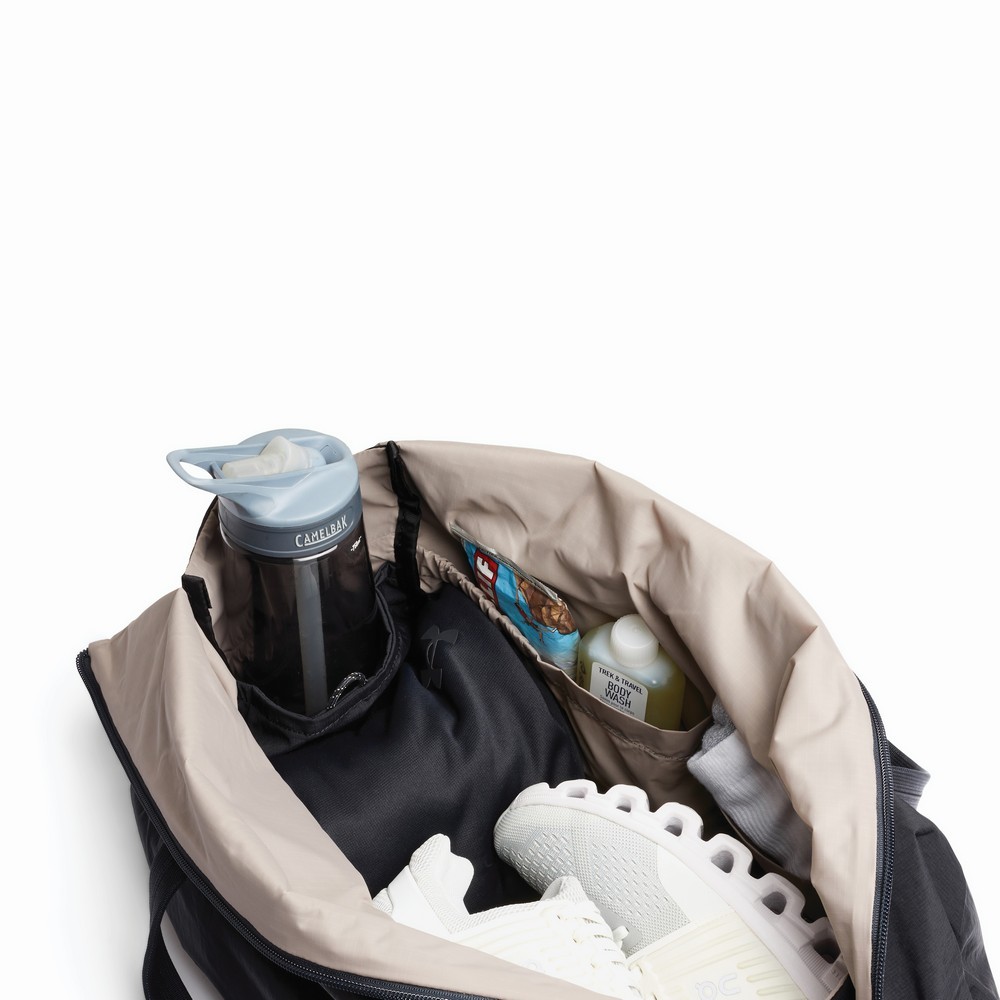 Torba podróżna, sportowa Bellroy Czarny P763.3701 (3)
