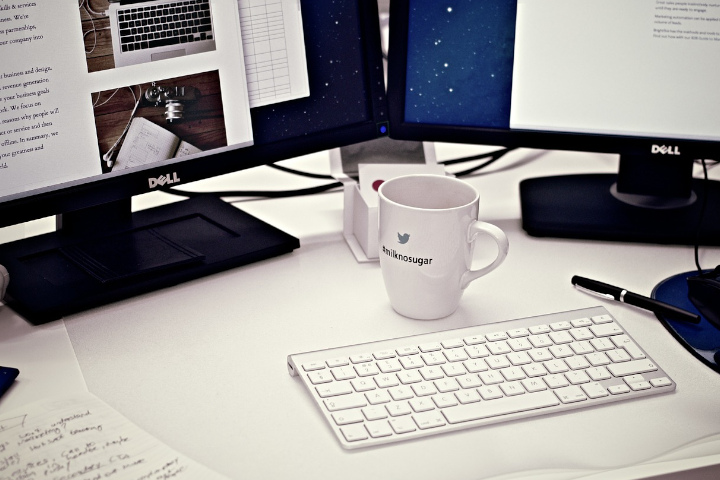 Kubki reklamowe - praktyczny, mylnie niedoceniany gadżet reklamowy