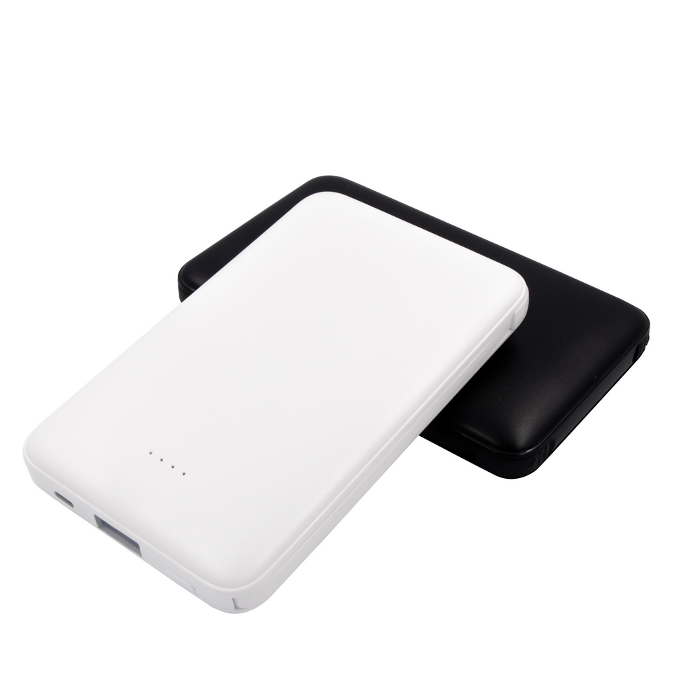 Power bank 5000 mAh ze zintegrowanymi kablami, adapter w komplecie | Presley Czarny V0905-03 (10)