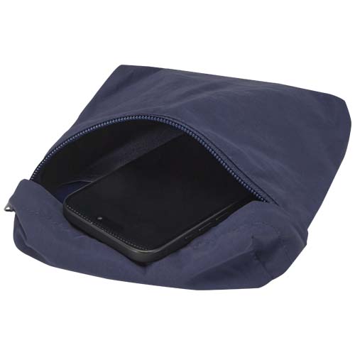 Arca - torba typu crossbody (przewieszana na ukos), wykonana z recyklingowanego poliamidu z cetyfikatem GRS Granatowy 12081155 (3)