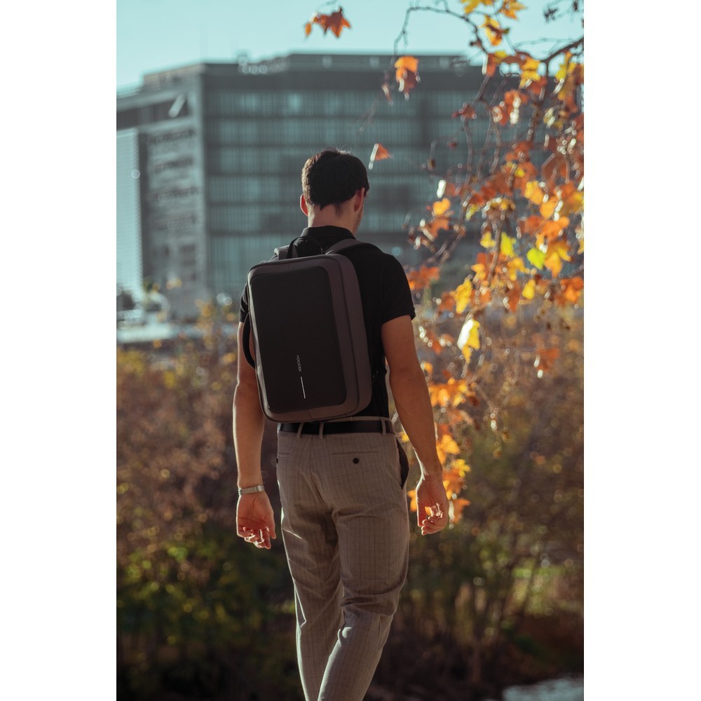 Bobby Bizz 2.0 plecak chroniący przed kieszonkowcami Szary P705.922 (16)