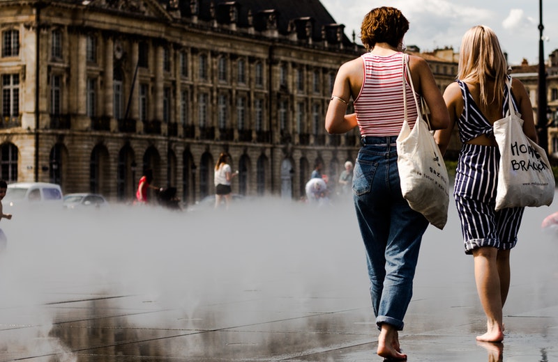 Fenomen toreb reklamowych – z perspektywy przedsiębiorcy i klienta